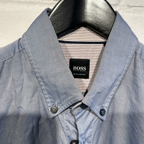 Hugo boss shirt - Picture 2 of 2